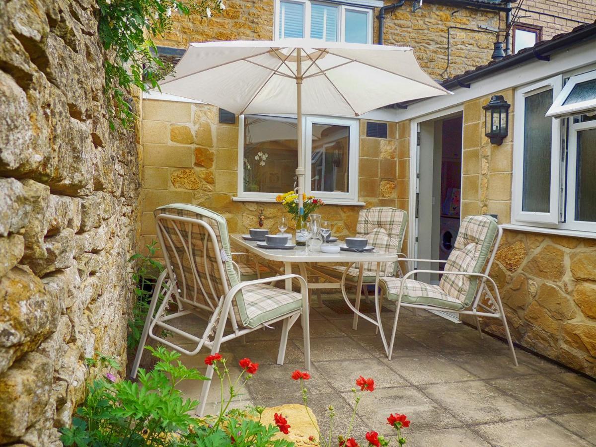 Woodbine Cottage Bourton-on-the-Water Exterior foto
